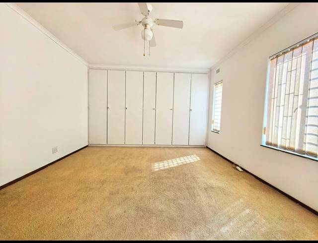 3 BEDROOM TOWNHOUSE FOR SALE IN VAALPARK